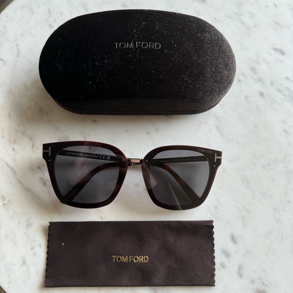 Tom Ford Philippa Sunglasses - Picture 1 of 10